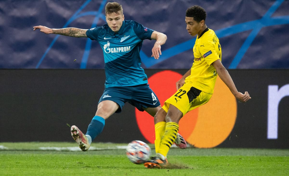 Jude Bellingham playing in a match for Borussia Dortmund against FC Zenit Saint Petersburg in 2020.